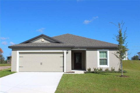 House in Poinciana, Florida 3 bedrooms, 130.16 sq.m. № 1680558 - photo 1