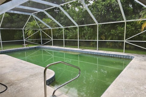 Villa ou maison à vendre à Jupiter, Floride: 4 chambres, 237.27 m2 № 1984757 - photo 18