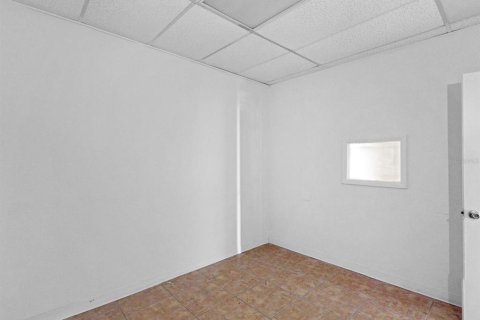 Immobilier commercial à vendre à Winter Park, Floride: 1527.03 m2 № 2144120 - photo 12