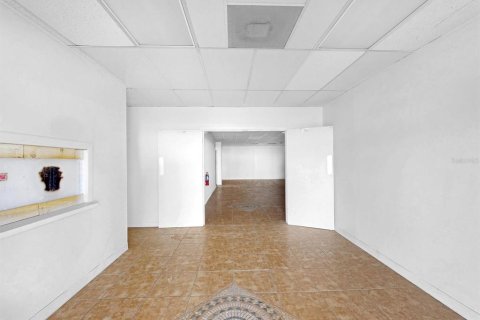 Immobilier commercial à vendre à Winter Park, Floride: 1527.03 m2 № 2144120 - photo 7