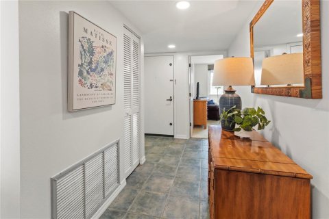 Condominio en alquiler en Longboat Key, Florida, 2 dormitorios, 148.74 m2 № 2108610 - foto 7
