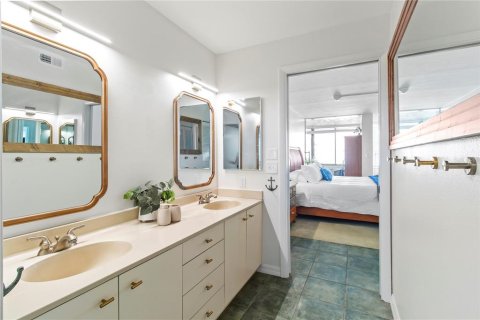 Condominio en alquiler en Longboat Key, Florida, 2 dormitorios, 148.74 m2 № 2108610 - foto 25