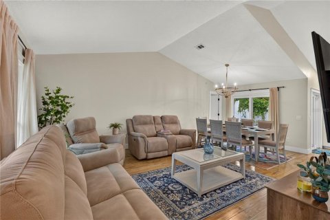 Villa ou maison à vendre à Palm Harbor, Floride: 4 chambres, 156.26 m2 № 2275508 - photo 4