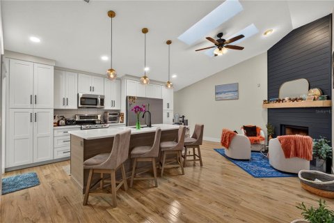 Villa ou maison à vendre à Palm Harbor, Floride: 4 chambres, 156.26 m2 № 2275508 - photo 6