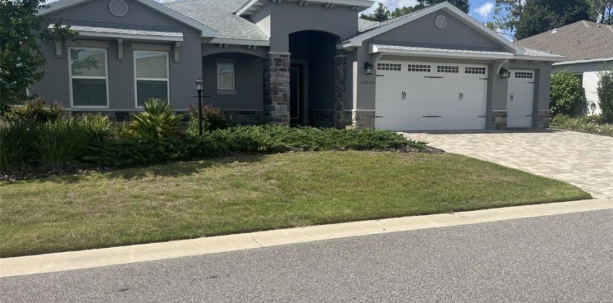 Villa ou maison à Ocala, Floride 3 chambres, 262.73 m2 № 1826549
