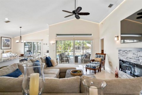 Casa en venta en Palm Coast, Florida, 3 dormitorios, 160.44 m2 № 1815094 - foto 24