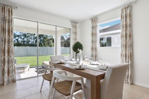 Casa en venta en Land O' Lakes, Florida, 4 dormitorios, 307.79 m2 № 1911107 - foto 9