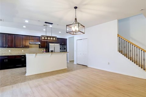 Villa ou maison à vendre à Brandon, Floride: 4 chambres, 238.94 m2 № 2148773 - photo 9