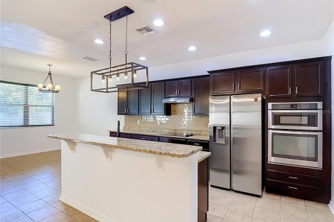 Villa ou maison à vendre à Brandon, Floride: 4 chambres, 238.94 m2 № 2148773 - photo 12