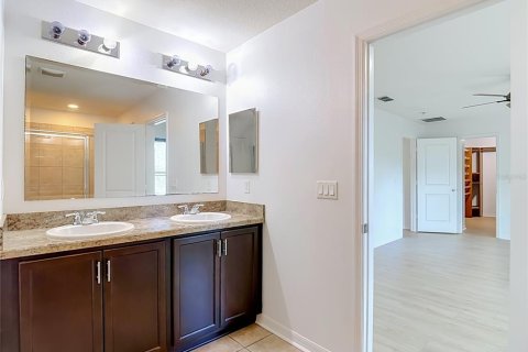 Villa ou maison à vendre à Brandon, Floride: 4 chambres, 238.94 m2 № 2148773 - photo 29
