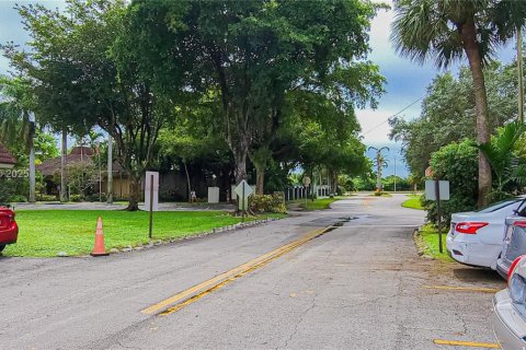 Купить кондоминиум в Санрайз, Флорида 2 спальни, 101.26м2, № 2055750 - фото 30