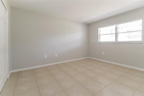 Casa en alquiler en Apopka, Florida, 3 dormitorios, 132.2 m2 № 1913927 - foto 11