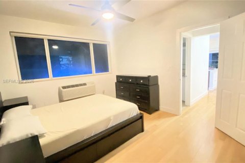 Снять в аренду кондоминиум в Майами-Бич, Флорида 1 спальня, 54.44м2, № 1995236 - фото 10