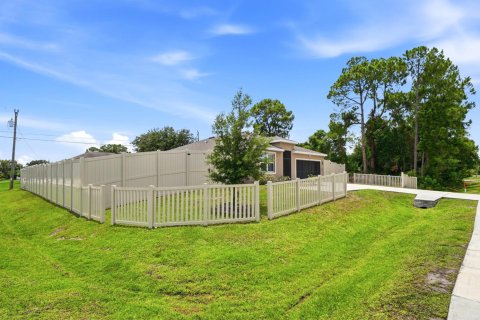 Casa en venta en Port St. Lucie, Florida, 4 dormitorios, 178 m2 № 2265760 - foto 3