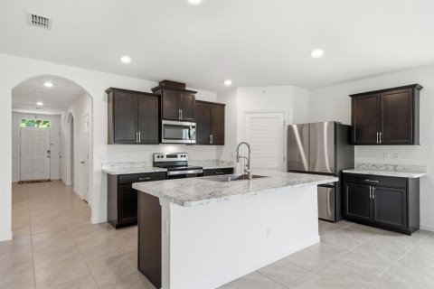 Casa en venta en Port St. Lucie, Florida, 4 dormitorios, 178 m2 № 2265760 - foto 16