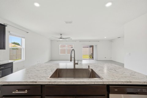 Casa en venta en Port St. Lucie, Florida, 4 dormitorios, 178 m2 № 2265760 - foto 21