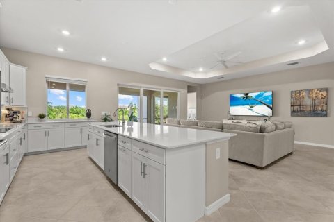 Villa ou maison à vendre à Venice, Floride: 3 chambres, 193.05 m2 № 2416506 - photo 12