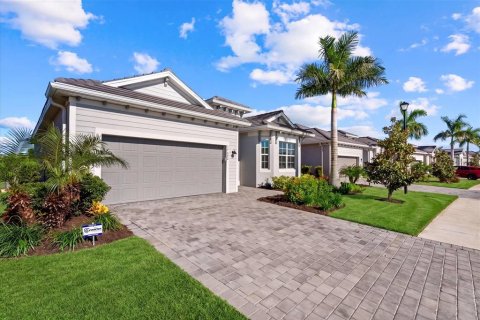 Villa ou maison à vendre à Venice, Floride: 3 chambres, 193.05 m2 № 2416506 - photo 2