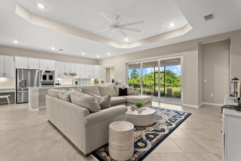 Villa ou maison à vendre à Venice, Floride: 3 chambres, 193.05 m2 № 2416506 - photo 4