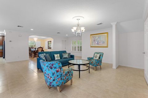 Villa ou maison à vendre à Port St. Lucie, Floride: 3 chambres, 241.08 m2 № 2190859 - photo 19