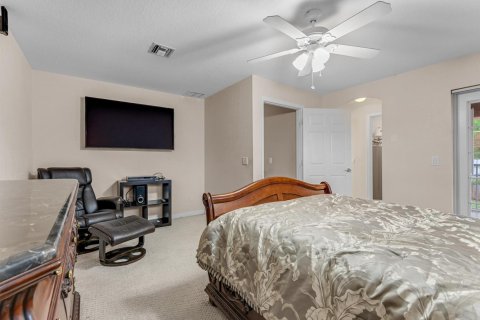 Villa ou maison à vendre à Port St. Lucie, Floride: 3 chambres, 241.08 m2 № 2190859 - photo 24