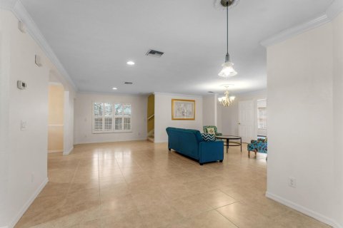 Villa ou maison à vendre à Port St. Lucie, Floride: 3 chambres, 241.08 m2 № 2190859 - photo 13
