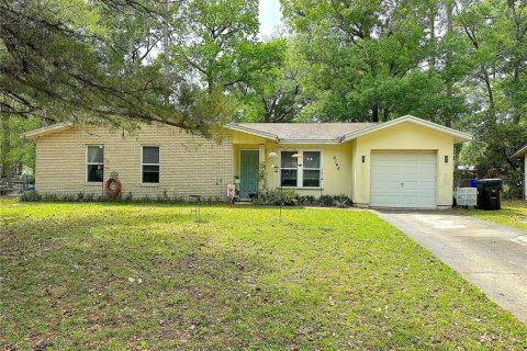 Casa en Gainesville, Florida 3 dormitorios, 111.11 m2 № 2117845