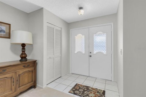 House in New Port Richey, Florida 2 bedrooms, 152.92 sq.m. № 1847926 - photo 3