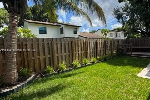 Townhouse in Miami, Florida 3 bedrooms, 109.9 sq.m. № 1891145 - photo 10