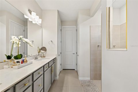 Casa en alquiler en Mount Dora, Florida, 3 dormitorios, 216.74 m2 № 2283501 - foto 8