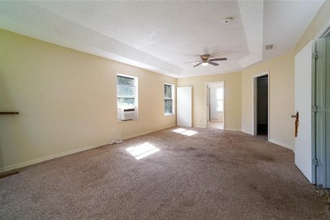Casa en venta en Clermont, Florida, 4 dormitorios, 205.13 m2 № 2363378 - foto 11