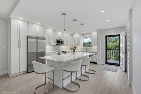 Copropriété à vendre à Jupiter, Floride: 2 chambres, 141.21 m2 № 2405846 - photo 2