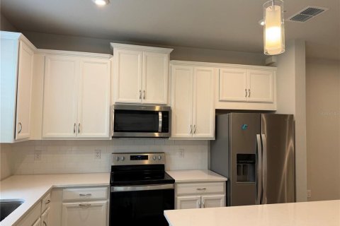 Touwnhouse à louer à Bradenton, Floride: 3 chambres, 149.94 m2 № 2218122 - photo 7