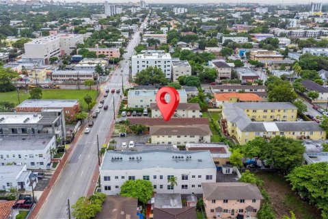 Immobilier commercial à vendre à Miami, Floride: 333.7 m2 № 1922030 - photo 4