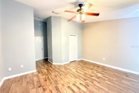 Touwnhouse à louer à Riverview, Floride: 3 chambres, 131.18 m2 № 2399226 - photo 23