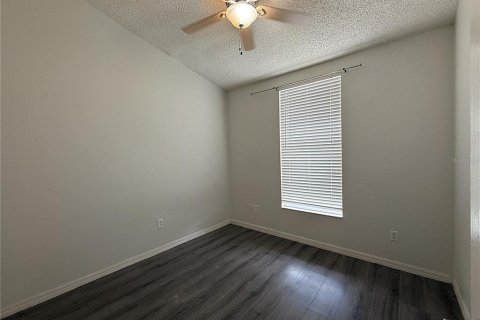 Touwnhouse à louer à Riverview, Floride: 3 chambres, 131.18 m2 № 2399226 - photo 4