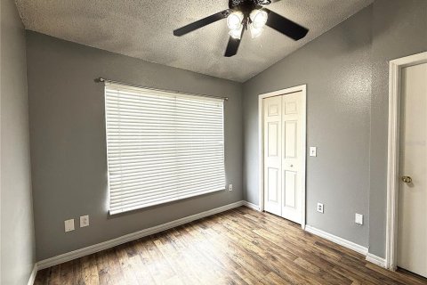 Touwnhouse à louer à Riverview, Floride: 3 chambres, 131.18 m2 № 2399226 - photo 15