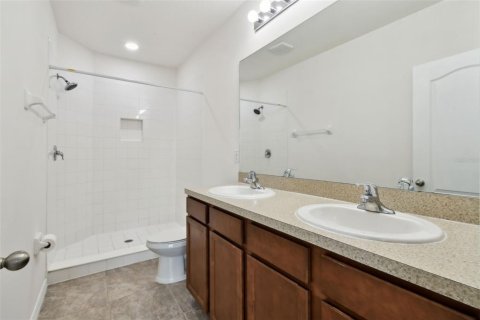 Townhouse in Riverview, Florida 3 bedrooms, 156.82 sq.m. № 1828131 - photo 30