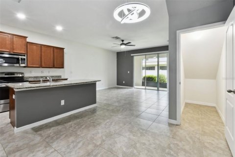 Townhouse in Riverview, Florida 3 bedrooms, 156.82 sq.m. № 1828131 - photo 8
