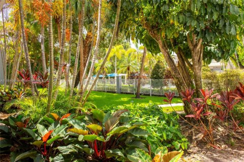 Condo in Miami, Florida, 2 bedrooms  № 1897062 - photo 18