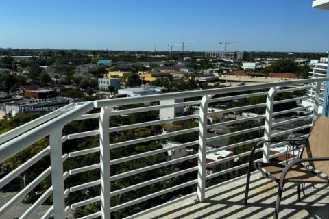 Condo in West Palm Beach, Florida, 1 bedroom  № 1772644 - photo 19