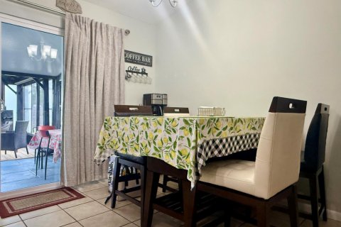Casa en venta en Palm Bay, Florida, 3 dormitorios, 98.1 m2 № 2272503 - foto 6