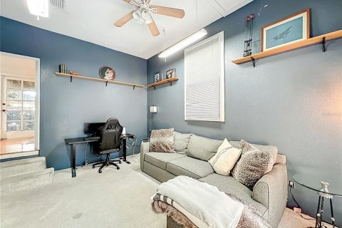 House in Orlando, Florida 3 bedrooms, 165.74 sq.m. № 2103105 - photo 18