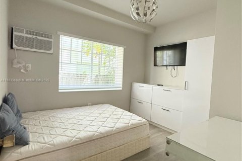 Apartment in Miami Beach, Florida 1 bedroom, 1715.63 sq.m. № 1929920 - photo 7