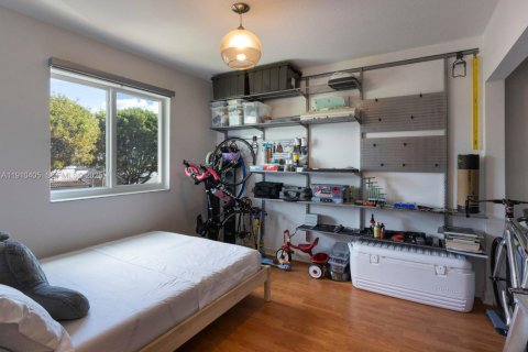 Townhouse in Doral, Florida 4 bedrooms, 167.97 sq.m. № 1975883 - photo 26