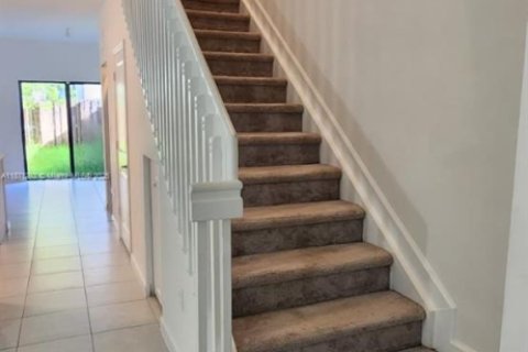 Adosado en alquiler en Homestead, Florida, 3 dormitorios, 129.41 m2 № 1920596 - foto 8