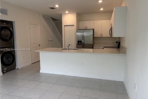 Adosado en alquiler en Homestead, Florida, 3 dormitorios, 129.41 m2 № 1920596 - foto 18