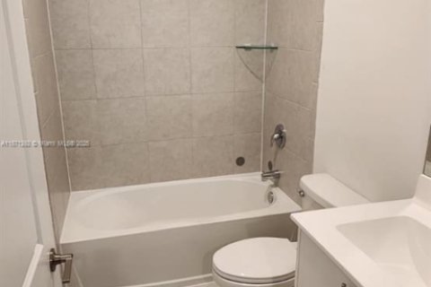 Adosado en alquiler en Homestead, Florida, 3 dormitorios, 129.41 m2 № 1920596 - foto 22