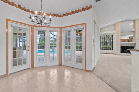 House in Plant City, Florida 4 bedrooms, 263.29 sq.m. № 1902010 - photo 18