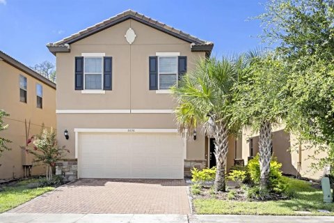 House in Kissimmee, Florida 5 bedrooms, 240.34 sq.m. № 2306139